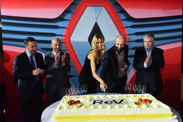 Inaugurato, Ad Arezzo, Il Renault Store Di Re.V. S.R.L.