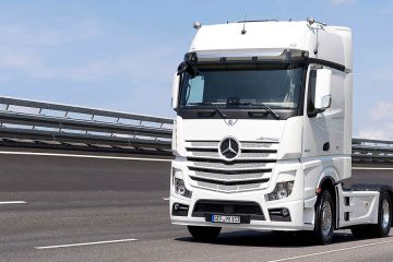 Truck Mercedes in Raduno a Seriate (BG)