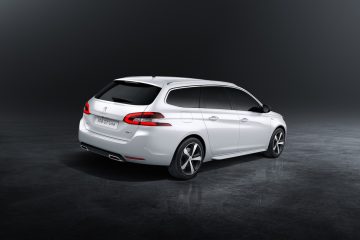 Nuova Peugeot 308: Offensiva tecnologica