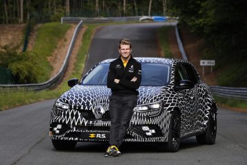 Nuova Renault Mégane RS 4 ruote sterzanti e 2 telai