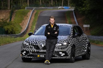 Nuova Renault Mégane RS 4 ruote sterzanti e 2 telai