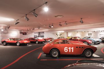 Il Museo Ferrari si amplia e inaugura due mostre “Under the Skin” e “Rosso infinito”