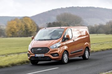 Nuovo Ford Transit Custom stile e Funzionalità