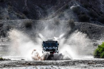 Dakar 2018: IVECO vince quinta tappa nella lotta per il titolo