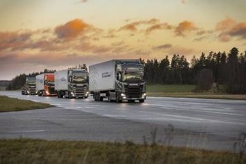 Scania implementa “platooning” a guida semi-autonoma