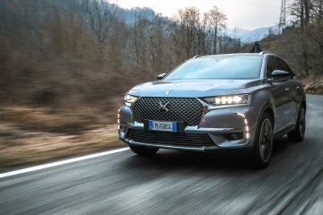 DS 7 Crossback l’ammiraglia veste in Suv