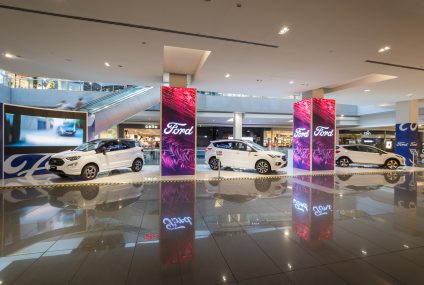 Ford tra la gente negli Shopping Center  italiani