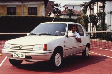 Dal 1984 Il Leone, Il Coccodrillo E Il Tennis Giocano Insieme
