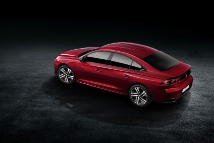 Nuova Peugeot 508 arriva in Italia, bella e tecnologica