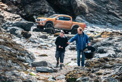 Nissan Navara Off-Roader AT32 Nissan Navara Off-Roader AT32